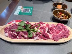 -苗阿哥酸汤牛肉火锅(体育场店)