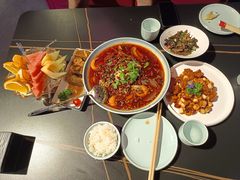 -粉墨特色菜·烧烤音乐酒馆