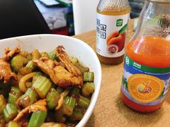 经典鸡肉炒米粉-西粉堂新疆米粉(朝外店)