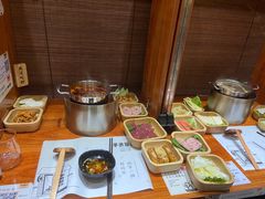 -独食火锅·半米屋台(直营总店)