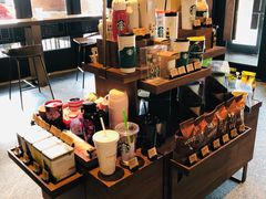 零售区-星巴克臻选(天津鲁能中心一店)