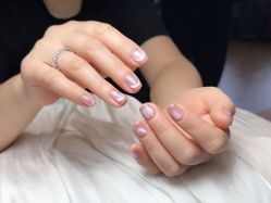 -沫儿·美甲美睫·半永久·皮肤管理