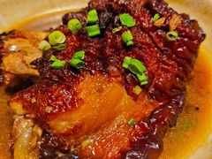 -老码头黑皮肘子锅包肉(赣水路店)