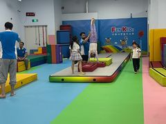 -飞奇儿体能体操馆(和平印象城店)