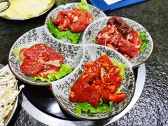 招牌四味坛子肉-芝士牛炭火烤肉
