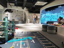 -MINI MARS KIDS CLUB亲子家庭中心(长宁天山店)