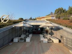 -UNI UNI(环亚凯瑟琳店)