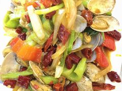 -覃记海鲜美食餐厅