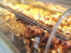 -红星前进面包牛奶公司(君太店)