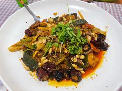 -拿渡·水煮鱼麻辣香锅(王府井奥莱·香江小镇店)