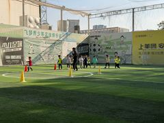 -飞梦少儿足球培训(塘桥校区)