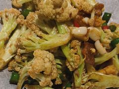 -卢大鲜鱼头捞饭(美利广场店)