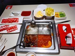 -海底捞火锅(勒泰店)