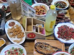 -冶建镜子·老南昌大排档·江西虾王(总店)