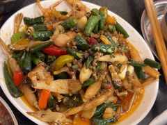 -鸿顺老铁锅美蛙鱼府(解放碑店)