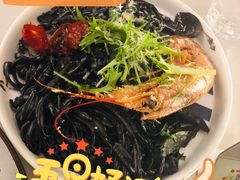 大虾海鲜墨鱼汁扁面-打趸BTC·Breaktime cafe(北京路店)