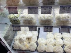 -白玉兰食品(中山公园龙之梦店)
