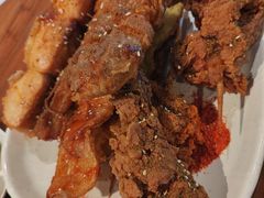 -胖东来生活广场(健康路店)