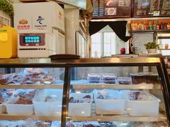 面包甜点陈列柜-傅记酱肉