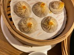 蟹粉小笼包-小厨娘淮扬菜(六合欢乐港店)