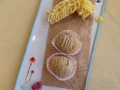 蟹柳卷拼栗子酥-中山国际酒店中餐厅