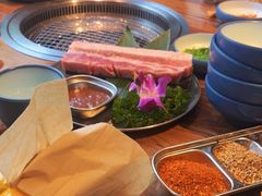 -明洞阿姨·韩式酱蟹烤肉·创意料理(三元桥店)