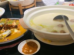 -渝半城经典川粤菜(重庆天地店)