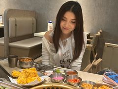 -蚂蚁洞·烤肉大营地(上海静安大悦城店)