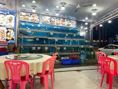 -考记泥焗鸡农庄·海鲜(北洛秘境店)