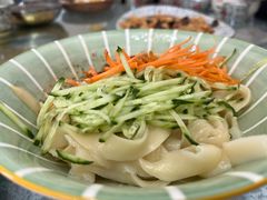 -天天向上素食餐厅(五台山店)
