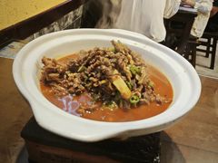 -富正毅三下锅·湘西韵味(天门山索道店)