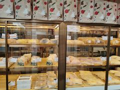 面包甜点陈列柜-奈雪的茶(中储能店)