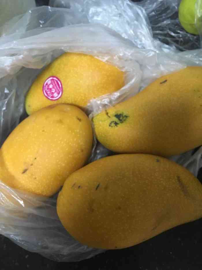 心心鲜果(工人路店)-"这家新开张的心心鲜果店铺是在工人西路12..."-