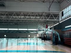 -莱茵体育生活馆