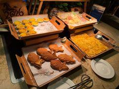 -大中华希尔顿酒店-念自助餐·海南美食·三文鱼