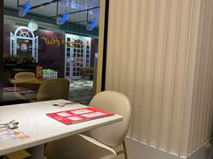 -必胜客(WOW中心城店)