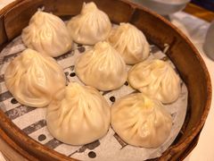 -馋三尺蟹粉小笼(人民广场店)