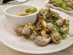 -覃记海鲜美食餐厅