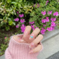-UGIRL有个美甲