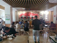 大堂-闫家驴肉老店(华电一校店)