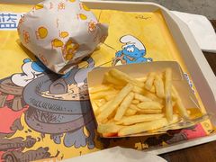 -蓝精灵乐园·世茂精灵之城主题乐园