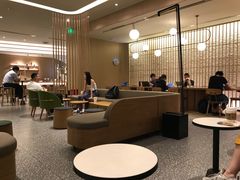 大堂-星巴克臻选(上海陆家嘴中心店)