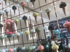 -VENCHI 闻绮(上海佛罗伦萨小镇店)