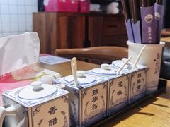 餐具摆设-鑫花溪牛肉米粉(人民广场店)