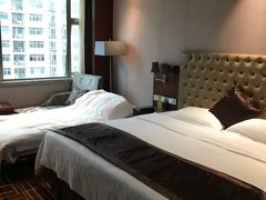 -长沙钦天·悦酒店(万家丽广场高桥北地铁站店)