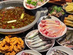 -石锅苗苗鱼(武汉首店)