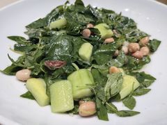 凉拌荆芥-金狮麟·新豫菜(杏石口路店)