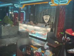 -屋有岛沉浸游戏旗舰店(中山公园店)