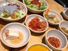 餐前小菜-喜来稀肉(北外滩白玉兰广场店)