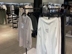 -ZARA(世贸天阶店)